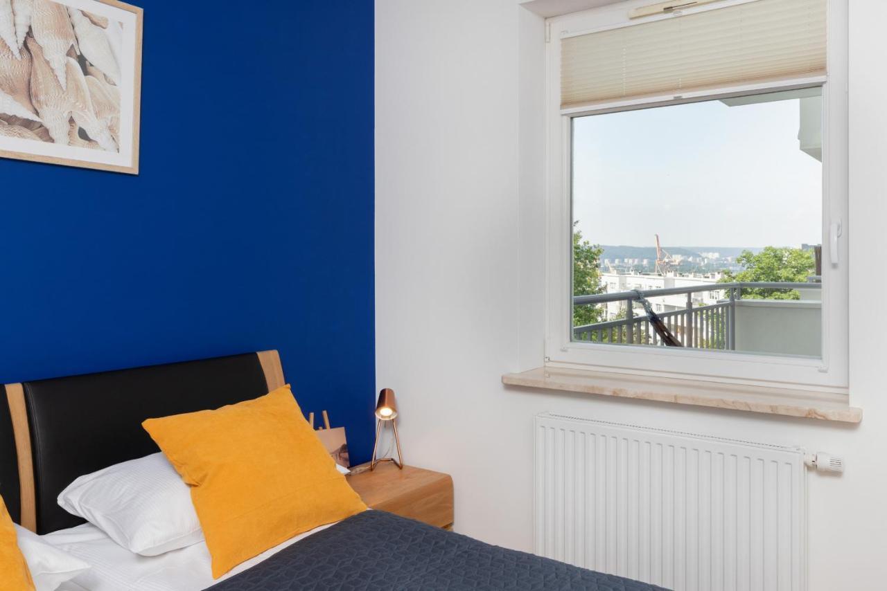 Modern Gdynia Apartment With Balcony & Parking By Noclegi Renters Exterior photo